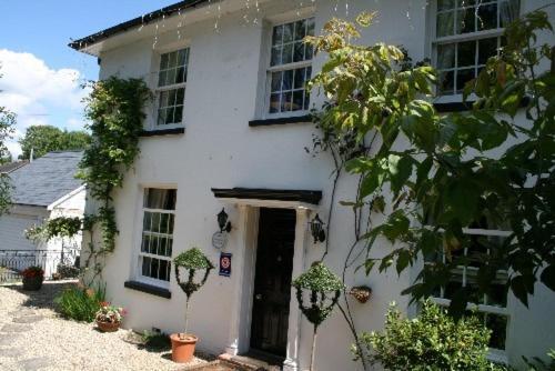 Clayhill House Bed & Breakfast Bed & Breakfast Lyndhurst Exterior photo